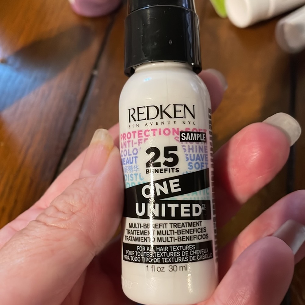 NIB Redken extreme shampoo and conditioner sample plus one United mini - Picture 4 of 5